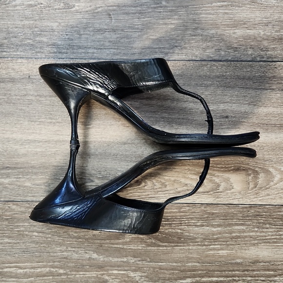Prada Minimalist Classic Black Leather Thong Sandal Slip On Heels Size 3… - Picture 6 of 15